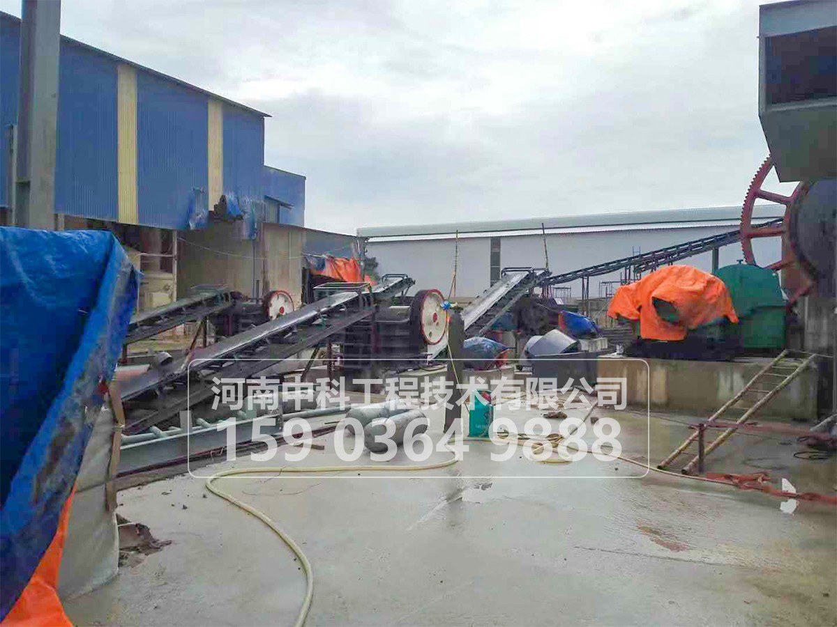 顎式破碎機的表示及大型、中型、小型定義
