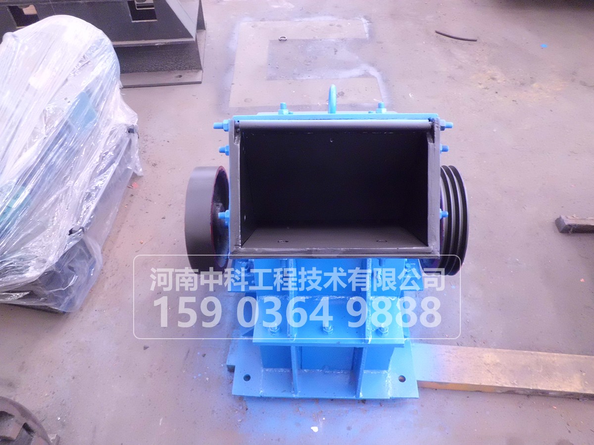 錘式破碎機(jī)工作注意事項